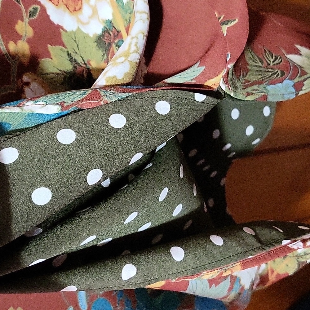 Reversible Tank Top - Picture 4 of 4